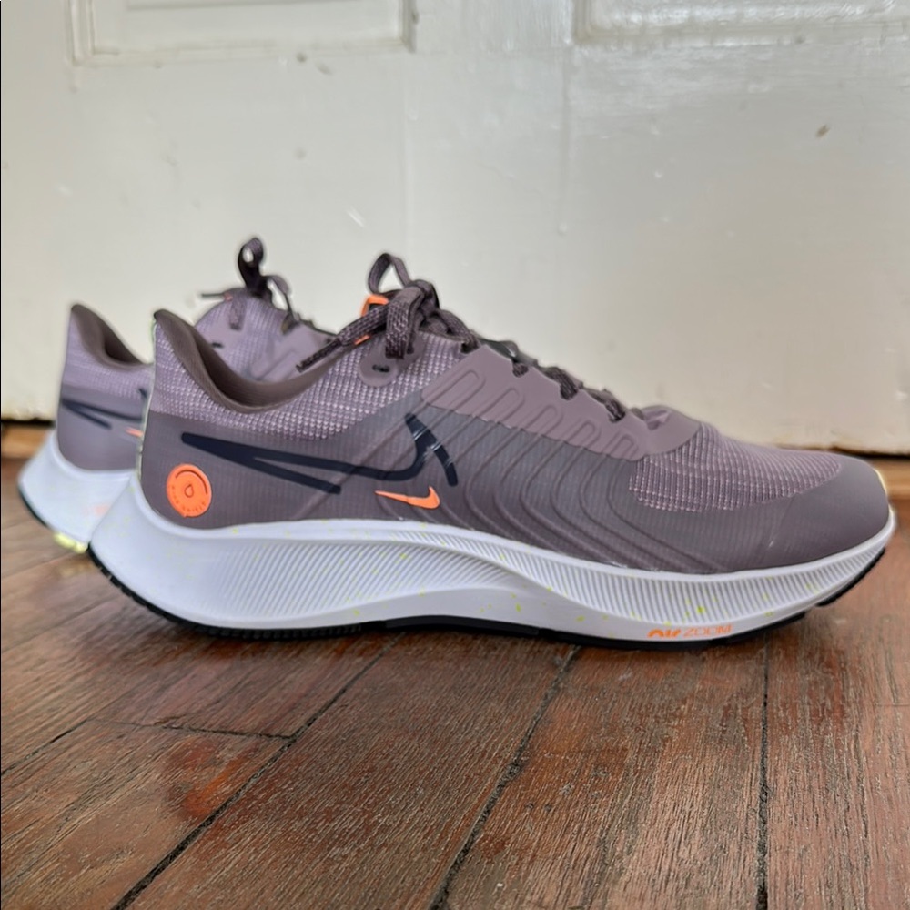 Nike Air Zoom Pegasus Shield women’s 10.5